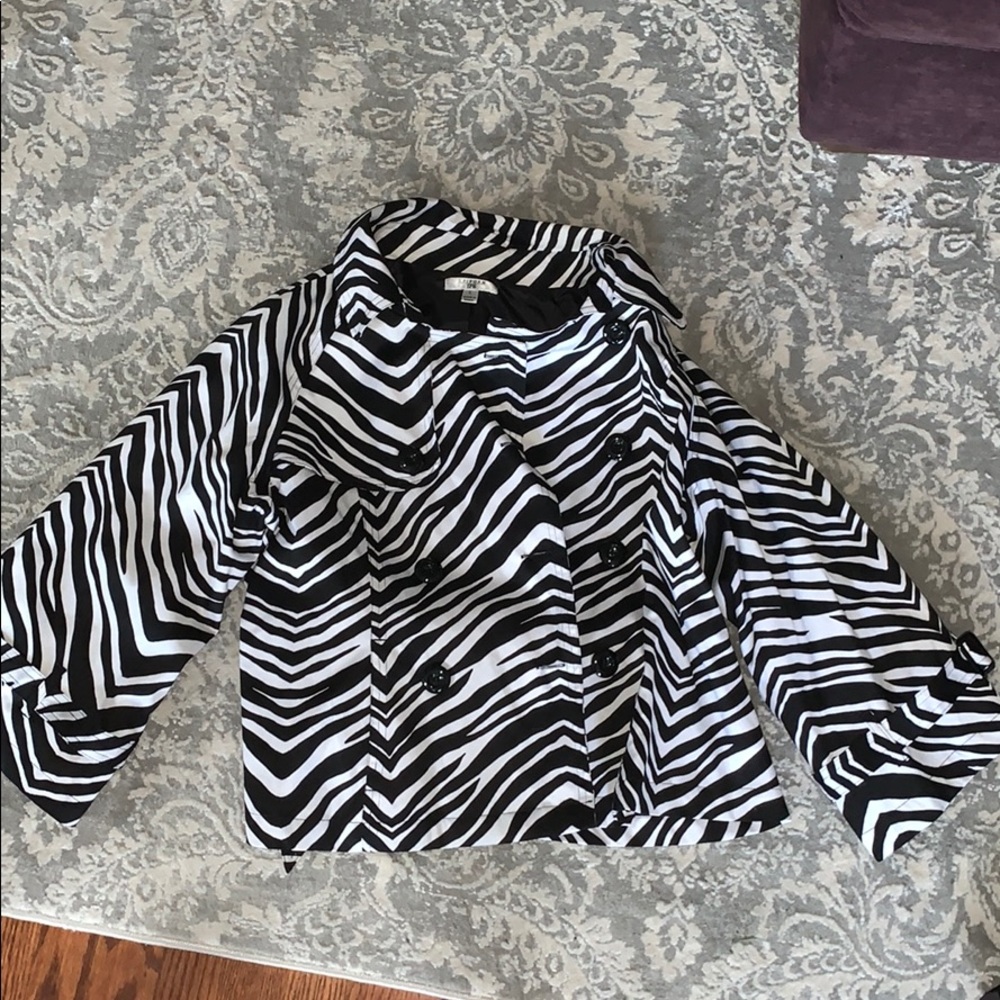 Lightweight coat
